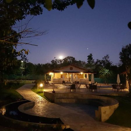 Hotel Orla Morada Do Sol Pirenópolis Esterno foto